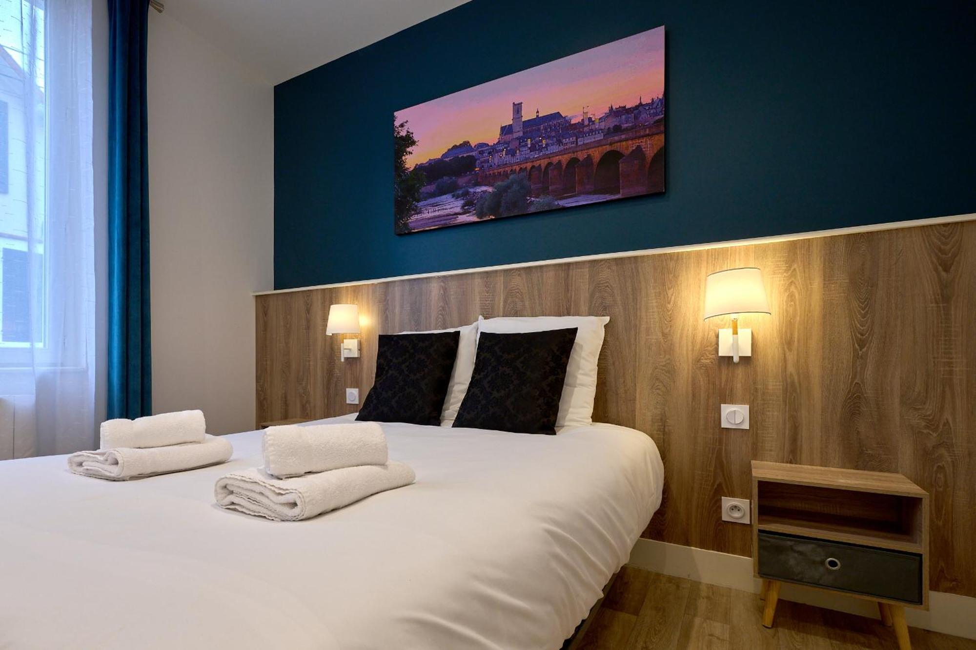 Le Faidherbe Style Appart' Hotel - Wifi Gratuit - Parking Gratuit Calme Et Lumineux Nevers Esterno foto